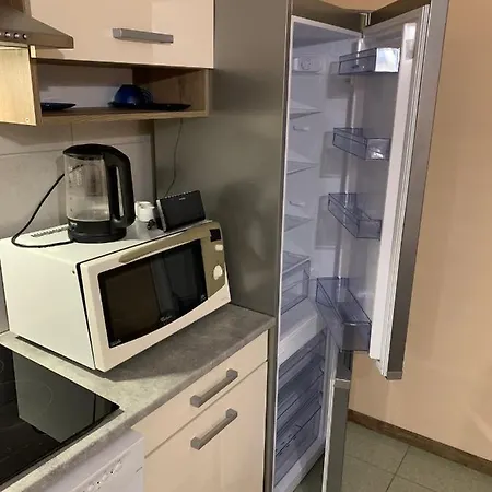 Deli Terasz B Free Parking, Self-check-in Anytime Apartament *