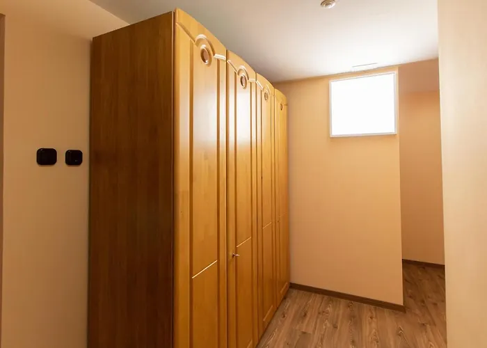 Déli Terasz B Free Parking, Self-check-in Anytime Apartman *